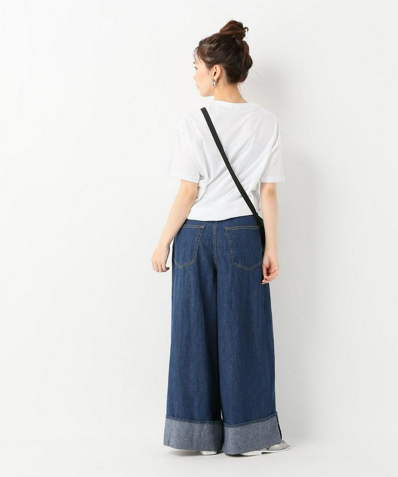 【Yeah Right/イエ―ライト】SMALL BOOBIES：Tシャツ