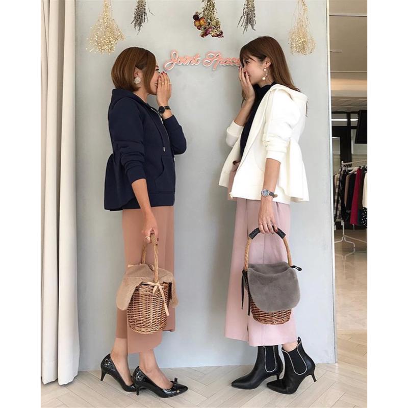 {{.FirstItem.Brand.Name}}({{.FirstItem.Brand.NameKana}})の「{{.FirstItem.Name}}」を使った{{.PostType}}