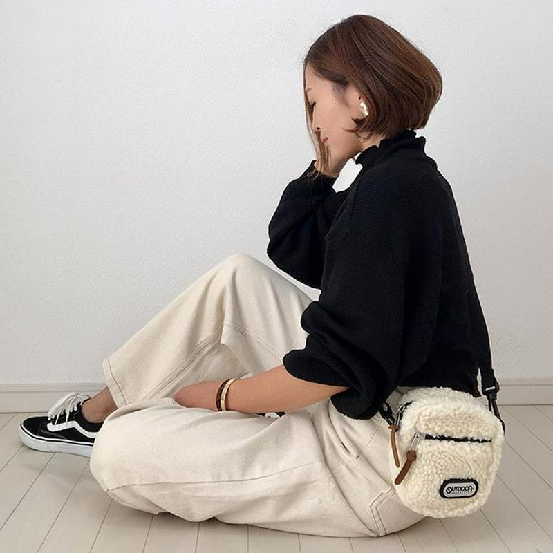 {{.FirstItem.Brand.Name}}({{.FirstItem.Brand.NameKana}})の「{{.FirstItem.Name}}」を使った{{.PostType}}