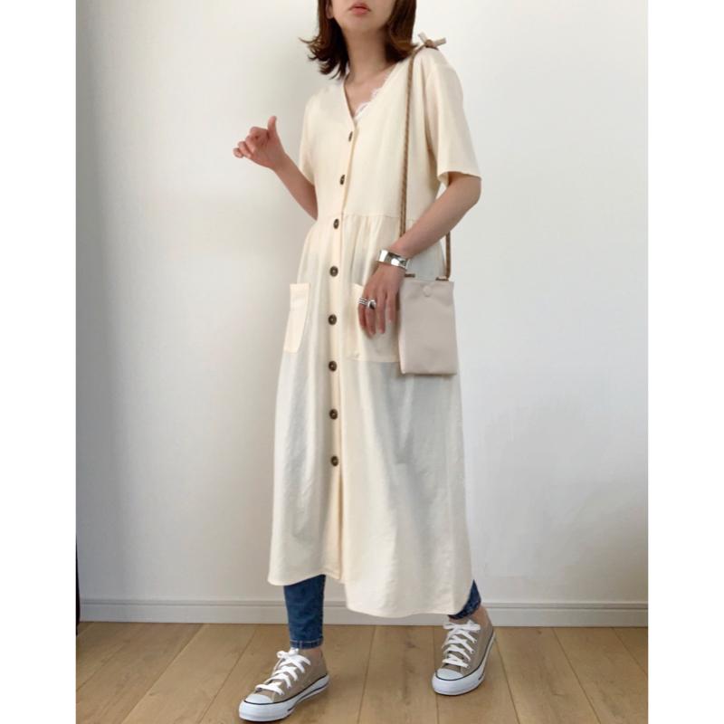 Moimaru6 Gu ジーユー の フロントボタンワンピース 半袖 をあわせたコーディネート Parte