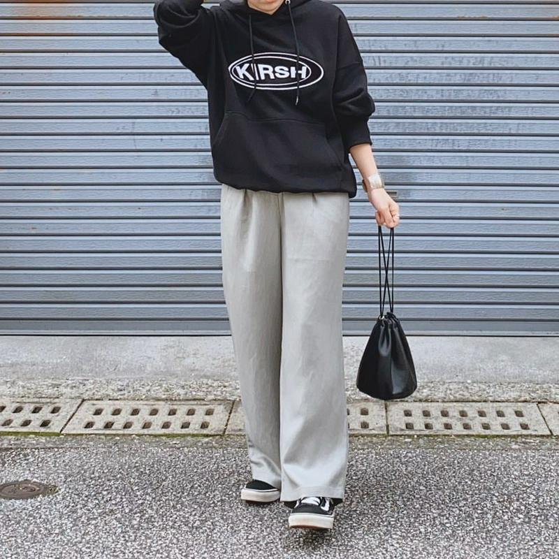 SENSE OF PLACE(センス オブ プレイス)の「リネンレーヨン ワイドストレートパンツ」をあわせたコーディネートです