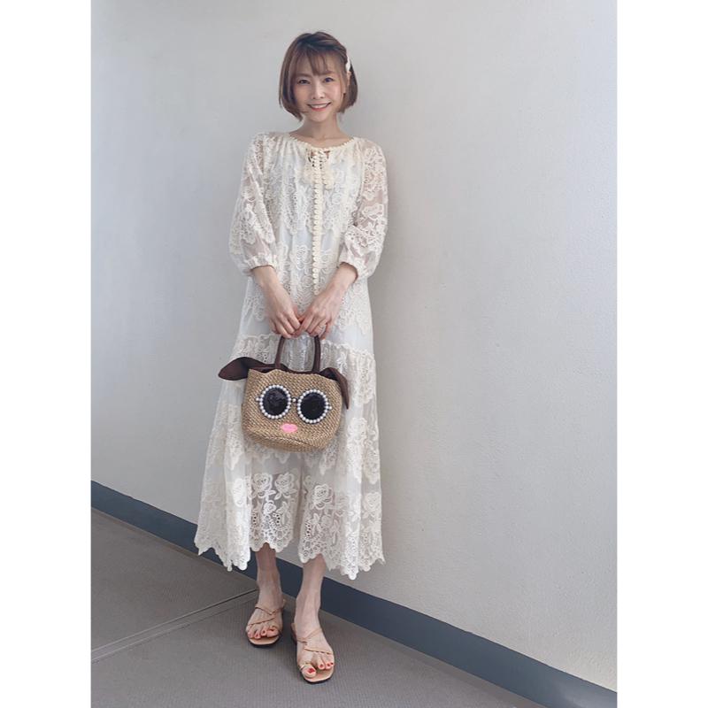 Quvou8zvd Chicwish シックウィッシュ の 花柄刺繍メッシュワンピース アイボリー をあわせたコーディネート Parte