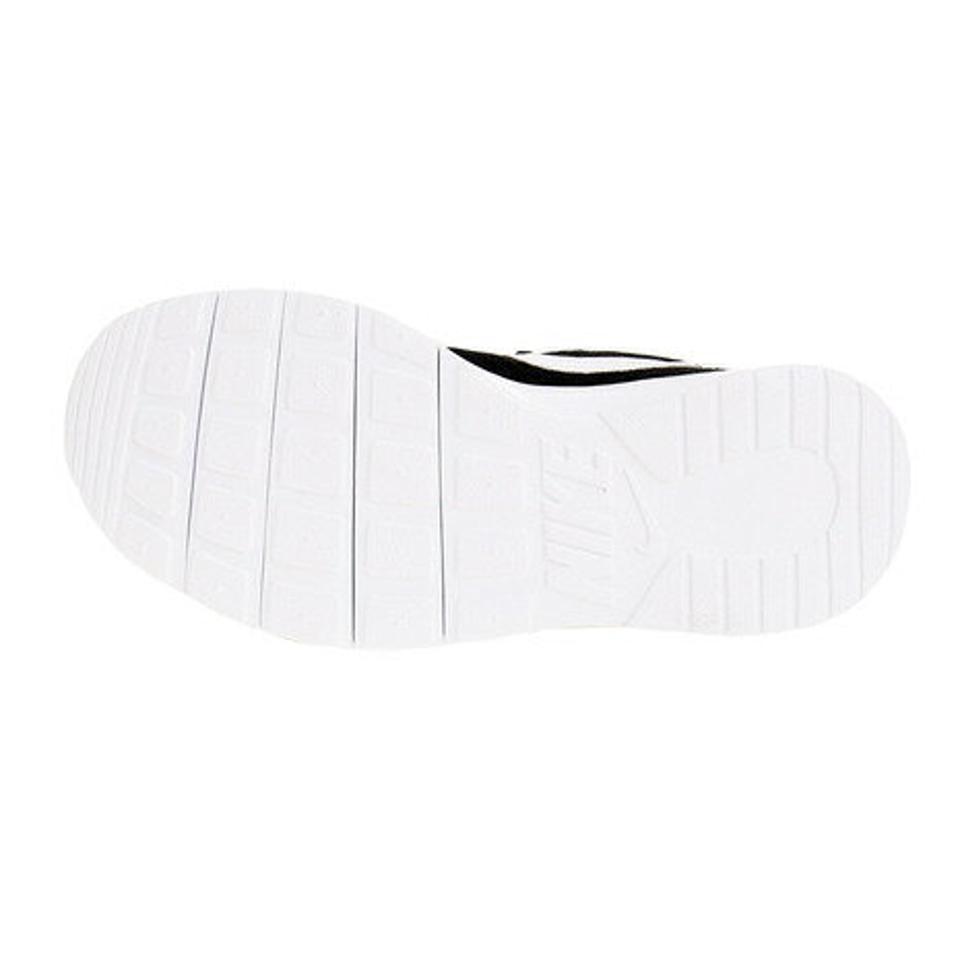 ナイキ（NIKE）（キッズ）タンジュンGS(TANJUN GS) 818381-011 ジュニアスニーカー スポーツシューズ 靴 カジュアル