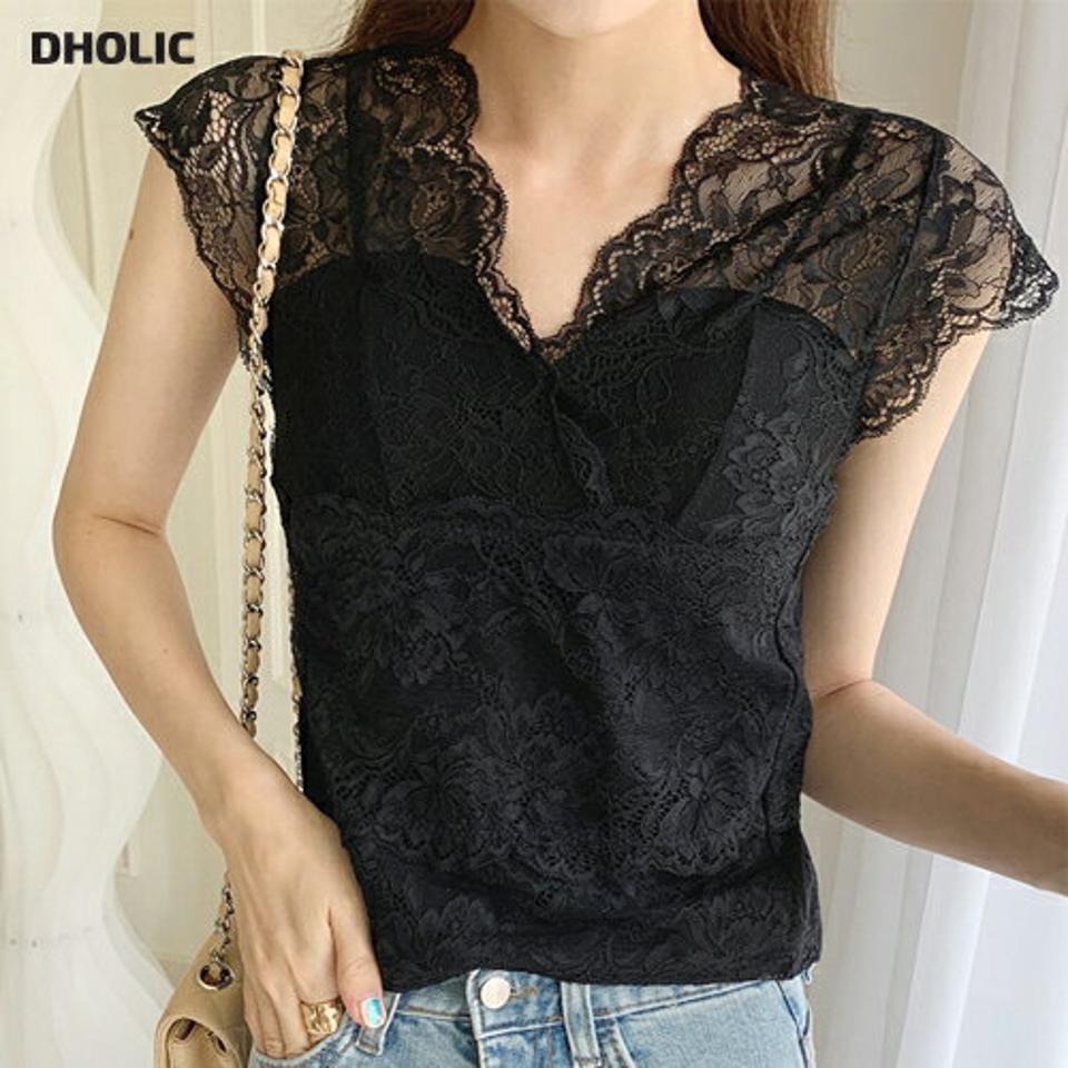 カップ付レースブラウス・b72773 レディース 【bl】ブラウス トップス 半袖 レース 柄 模様 透け感 シアー Vネック 鎖骨 デコルテ カップ付き 総レース フレンチスリーブ 春 夏 フェミニン 大人 黒 ブラック 韓国ファッション ハイホリHIHOLLI