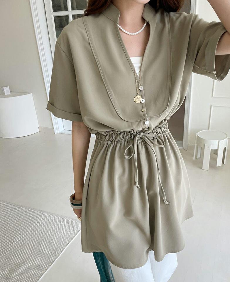 ストリングフレアブラウス・t00341 レディース 【bl】ブラウス トップス 半袖 ロング丈 単色 ユニーク 無地 フレア お腹カバー 体型カバー Vネック 鎖骨 デコルテ フレア ヘム 春 夏 大人 カジュアル 緑 韓国ファッション ハイホリHIHOLLI