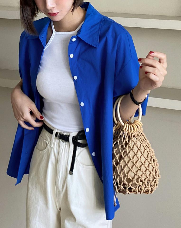 【10%OFF】ルーズラウンドヘムシャツ・t01030 レディース 【bl】トップス シャツ 半袖 ハーフスリーブ ロールアップ 襟 短色 無地 シンプル ベーシック 大人 オフィスカジュアル ドロップショルダー 緑 青 白シャツ ホワイト 夏 韓国ファッション セール SALE