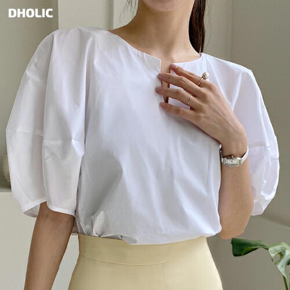 キーネックバルーンブラウス・b72456 レディース 【bl】ブラウス トップス 半袖 単色 無地 シンプル ユニーク バルーン袖 二の腕カバー スリット 楽ちん ゆったり 綿 コットン 春 夏 フェミニン 上品 白 ホワイト 韓国ファッション ハイホリHIHOLLI