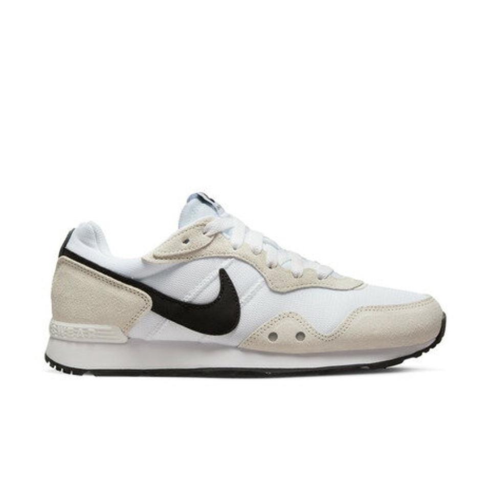 ナイキ（NIKE）（レディース）ベンチャー ランナー ホワイト ブラック 白 黒 CK2948-110 スニーカー スポーツシューズ カジュアル 靴 通勤 通学 シンプル