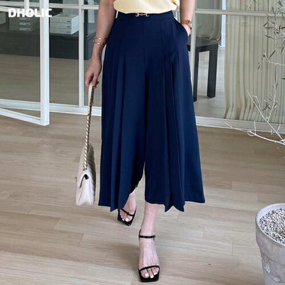 ビットタックフレアパンツ・t00919 レディース 【pt】パンツ ロング丈 単色 無地 シンプル ハイウエスト 楽ちん ゆったり 体型カバー フレア タック 春 夏 オフィスカジュアル フェミニン 大人 紺 ネイビー 韓国ファッション ハイホリHIHOLLI