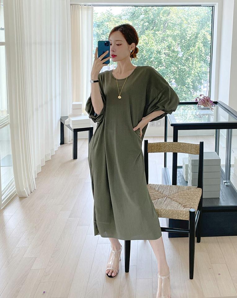 【10%OFF】リブパフスリーブワンピース・t00910 レディース 【ops】ワンピース ロング丈 七分袖 7分袖 体型カバー ゆったり 楽ちん 単色 無地 シンプル ベーシック パフ袖 パフスリーブ フレア 春 夏 フェミニン 大人 韓国ファッション ハイホリHIHOLLI セール SALE