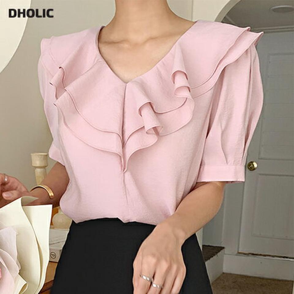 Vネックダブルフリルパフブラウス・b68302 レディース 【bl】トップス ブラウス 半袖 ハーフスリーブ フリル パフスリーブ ガーリー かわいい 可愛い フェミニン Vネック 大人 上品 きれいめ 量産型 パステル ピンク オフィスカジュアル 夏 韓国ファッション