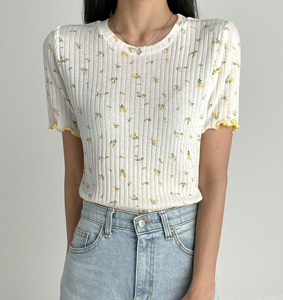 花柄リブメロウTシャツ・t03030 レディース 【tops】トップス Tシャツ 半袖 メロウ 花柄 リブ ガーリー かわいい 可愛い レトロ 小花柄 ラウンドネック リブ 黄色 イエロー 夏 韓国ファッション