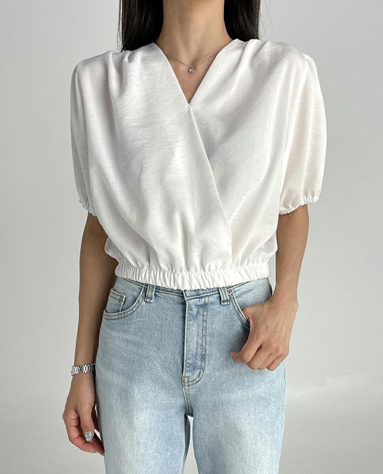 タックカシュクールブラウス・t03034 レディース 【bl】トップス ブラウス 半袖 カシュクール タック 単色 無地 シンプル 大人 かわいい 可愛い ピンク パフスリーブ ラップデザイン 夏 韓国ファッション