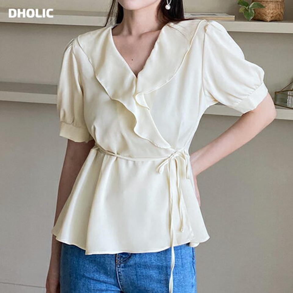 フリルラップペプラムブラウス・t01051 レディース 【bl】トップス ブラウス 半袖 ハーフスリーブ ペプラムトップス フリル ラップデザイン フェミニン きれいめ 大人 単色 シンプル ウエストマーク パフスリーブ 夏 韓国ファッション