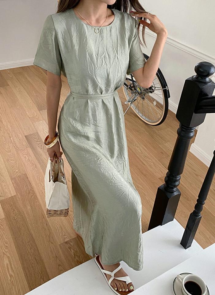 【10%OFF】サテンリンクルリボンワンピース・t01438 レディース 【ops】ワンピース ロング丈 半袖 リンクル サテン くすみ フェミニン 大人 きれいめ ウエストマーク ストレート りぼん ラウンドネック 黄緑 夏 人気 韓国ファッション セール SALE