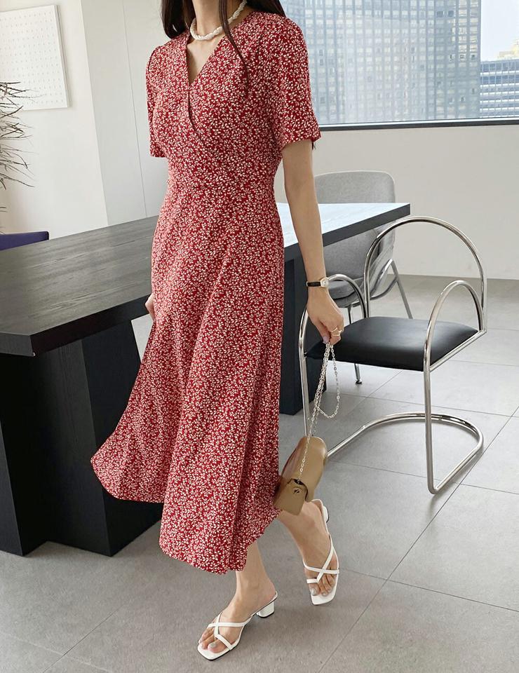 小花柄カシュクールワンピース・t00948 レディース 【ops】ワンピース ロング丈 半袖 柄 模様 小花柄 花柄 カシュクール Vネック 鎖骨 デコルテ フレア ウエストマーク 春 夏 フェミニン かわいい 可愛い 上品 赤 韓国ファッション ハイホリHIHOLLI