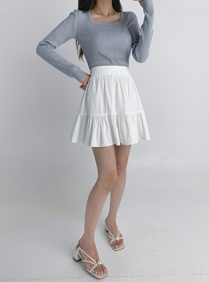スクエアネックリブスリムニット・t03119 レディース 【tops】トップス ニット 長袖 リブ スクエアネック 単色 無地 シンプル ベーシック 水色 くすみ カジュアル 春 秋 韓国ファッション
