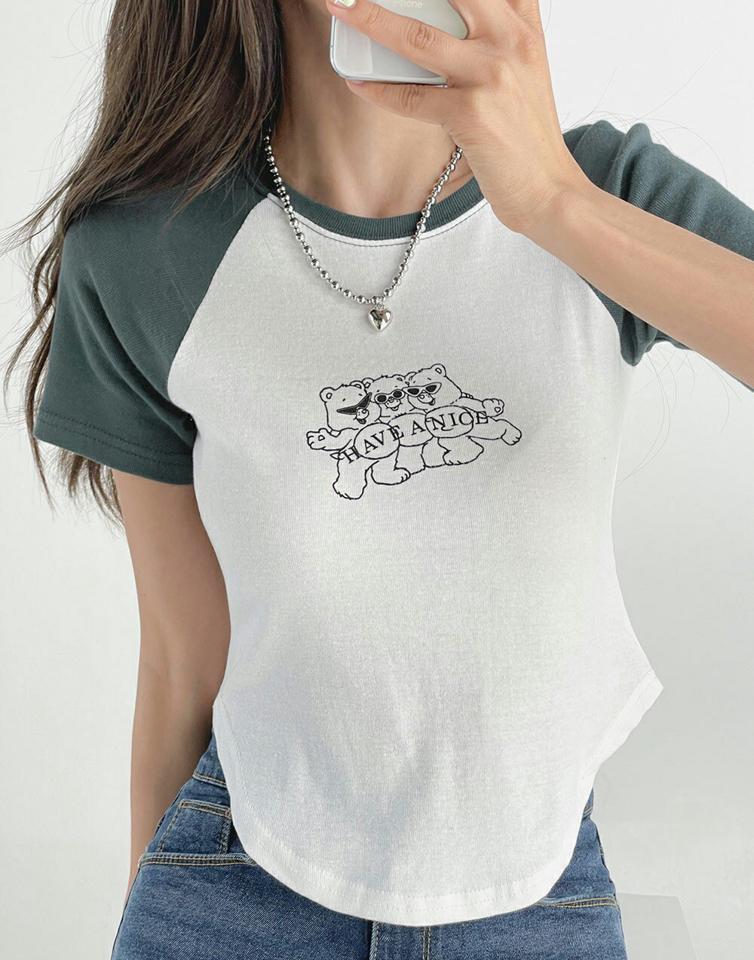 ベアプリントラグランTシャツ・t03101 レディース 【tops】トップス Tシャツ 半袖 ラグランスリーブ くま クマ プリントT カジュアル かわいい 可愛い ポップ スリム タイト 夏 韓国ファッション