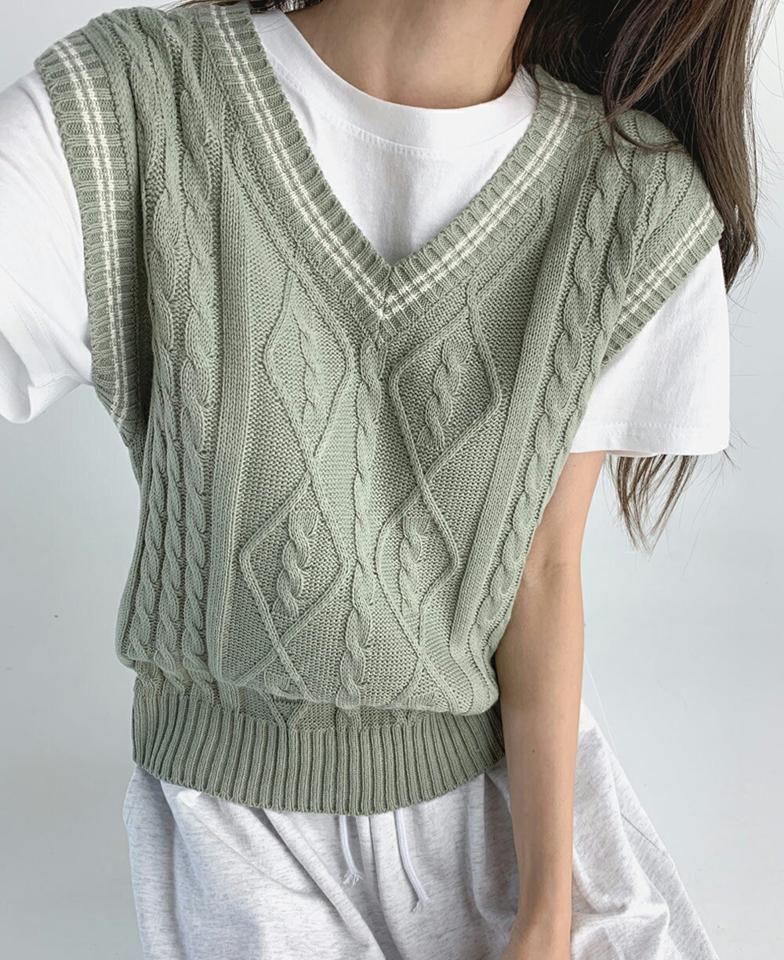 配色ラインニットベスト・t03116 レディース 【tops】トップス ニット ベスト レイヤード 配色 ライン 編み ケーブルニット 大人 おじ カジュアル Vネック 春 秋 韓国ファッション