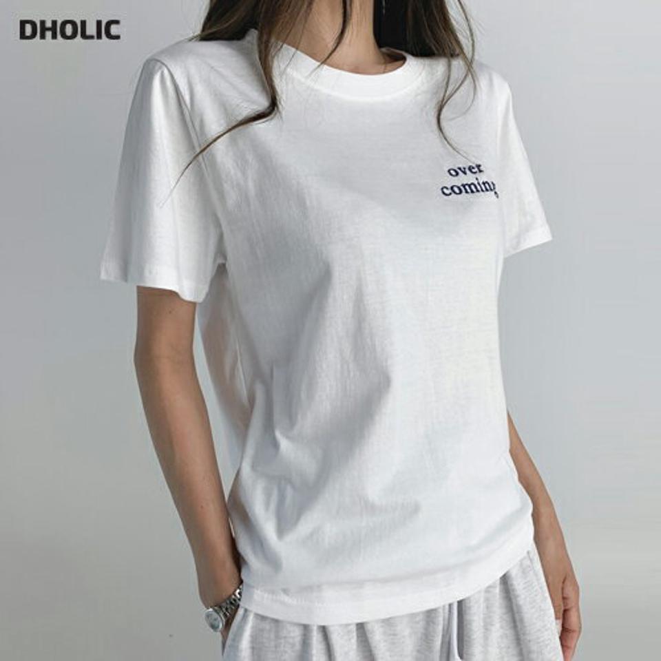 ミニ刺繍レタリングTシャツ・t03096 レディース 【tops】トップス Tシャツ 半袖 ロゴ ワンポイント ロゴT レタリング 刺繍 シンプル ラウンドネック カジュアル ラフ 韓スト 春 夏 韓国ファッション