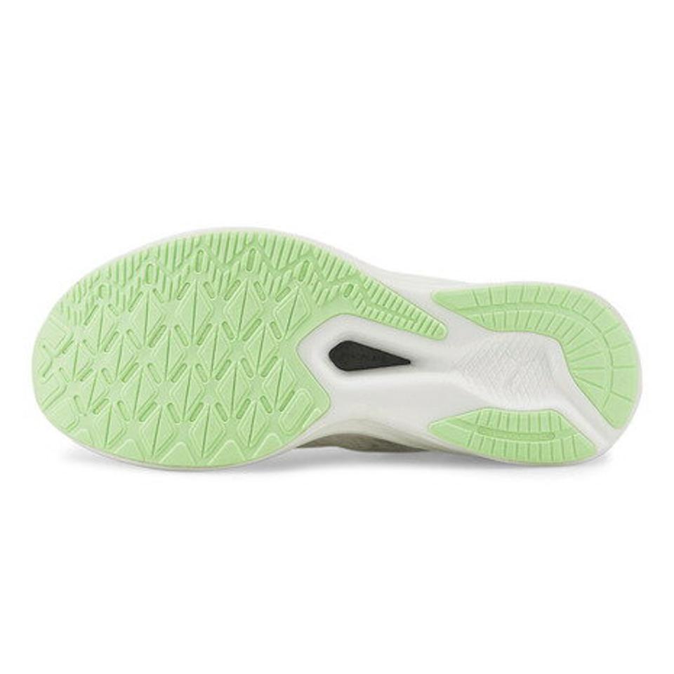 プーマ（PUMA）（メンズ）ランニングシューズ ディヴィエイト ニトロ エリートワイルドウ ホワイト 37653801 スニーカー ジョギング 駅伝 部活 マラソン