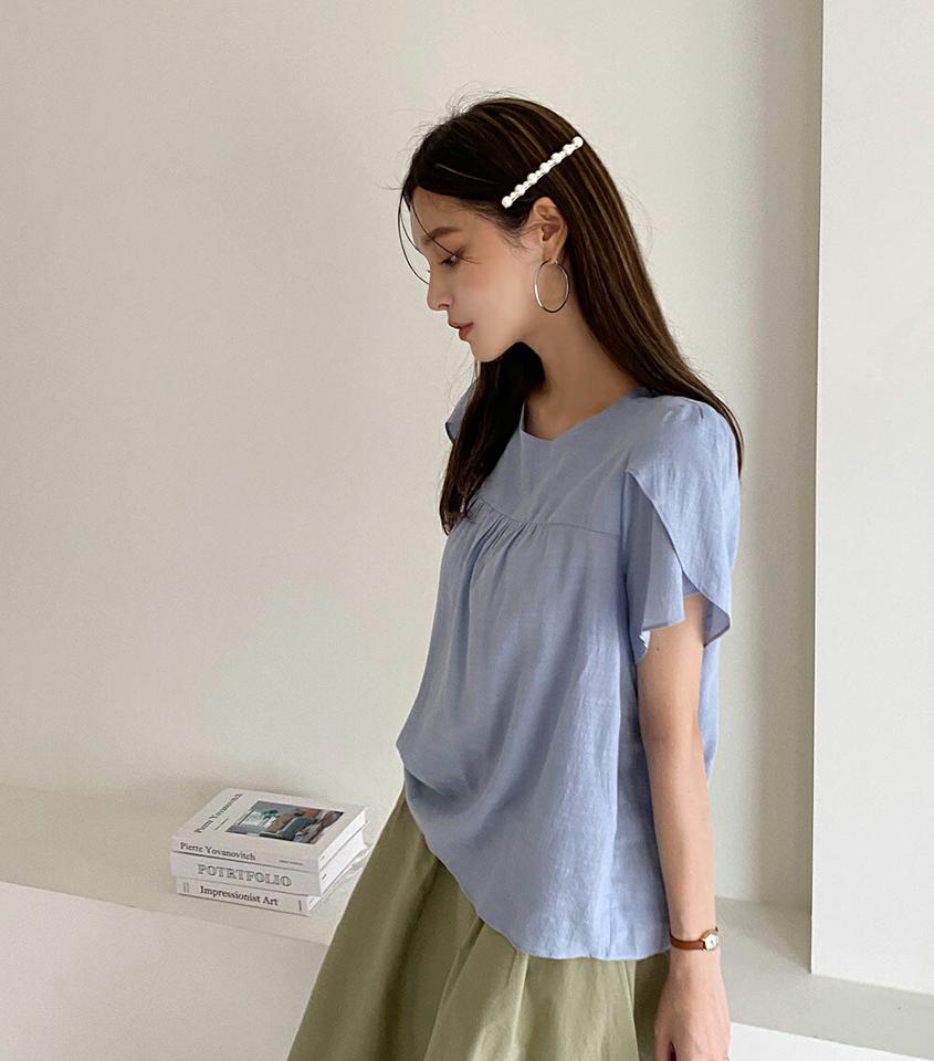 チューリップスリーブブラウス・b72502 レディース 【bl】ブラウス トップス 半袖 チューリップスリーブ パステル 単色 無地 シンプル べーシック オフィスカジュアル 春 夏 フェミニン 上品 かわいい 青 水色 韓国ファッション ハイホリHIHOLLI