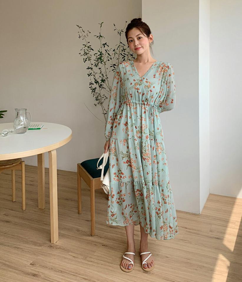 花柄Vネックストリングワンピース・b01506 レディース 【ops】ワンピース ロング丈 長袖 フェミニン きれいめ 花柄 Vネック ストリング かわいい 青 透け感 シアー シースルー シフォン カシュクール ティアード Aライン フレア 春 秋 韓国ファッション