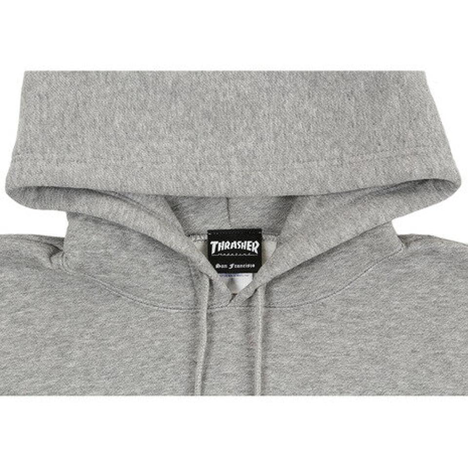 スラッシャー(THRASHER) MAG ロゴスウェットフーディ TH8501GY オンライン価格 (メンズ)