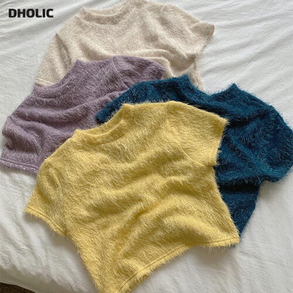 ソフトハーフネックTシャツ・t67523 レディース 【tops】トップス Tシャツ 半袖 もけもけ ソフト ハーフネック 黄色 紫 青 テクスチャ— 単色 無地 シンプル かわいい 大人 モックネック もこもこ ふわふわ 春 夏 秋 韓国ファッション