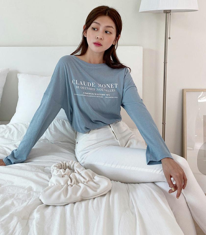 ルーズフィットレタリングTシャツ・t67053 レディース 【tops】トップス Tシャツ 長袖 ロンT ラウンドネック レタリング ロゴ カジュアル ラフ ルーズ 水色 ドロップショルダー 春 秋 韓国ファッション