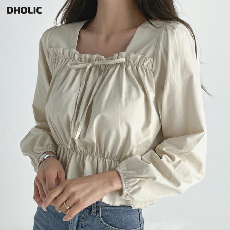 スクエアシャーリングブラウス・t03171 レディース 【bl】トップス ブラウス 長袖 シャーリング スクエアネック デコルテ ツヤ きれいめ かわいい 可愛い 単色 ウエストゴム ペプラムトップス フリル 春 秋 韓国ファッション