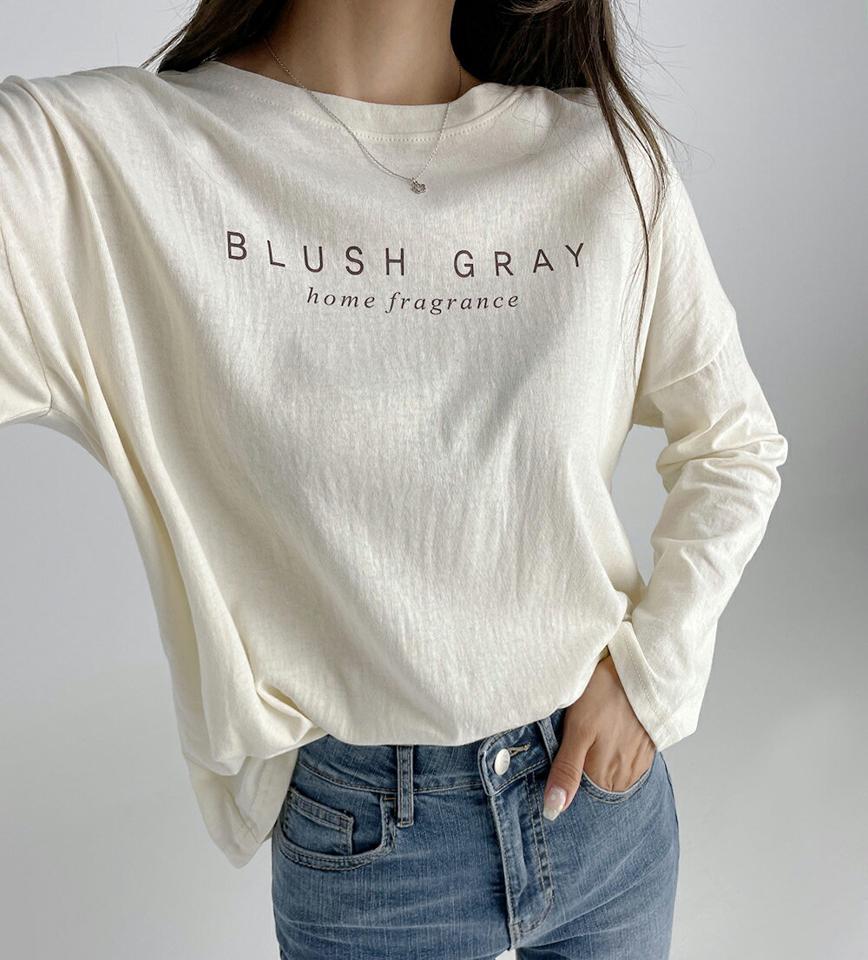 BLUSH GRAY長袖Tシャツ・t03155 レディース 【tops】トップス 長袖 ロンT Tシャツ ロゴ レタリング カジュアル シンプル ラウンドネック 大人 ドロップショルダー ルーズ 綿 コットン 春 秋 韓国ファッション