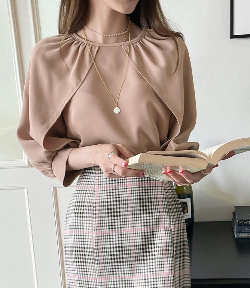 ギャザーケープブラウス・b00976 レディース 【bl】ブラウス トップス 7分袖 七分袖 単色 無地 シンプル ベーシック ユニーク パステル オフィスカジュアル ギャザー 二の腕カバー 春 夏 秋 フェミニン 白 韓国ファッション ハイホリHIHOLLI