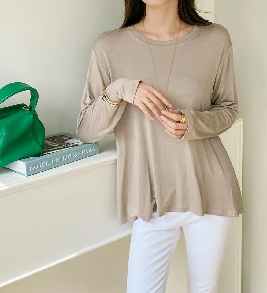 フレア長袖Tシャツ・t72525 レディース 【tops】トップス Tシャツ 長袖 単色 無地 シンプル ユニーク ベーシック フレア お腹カバー 体型カバー ラウンドネック ドロップショルダー ラフ 春 秋 フェミニン 黒 韓国ファッション ハイホリHIHOLLI