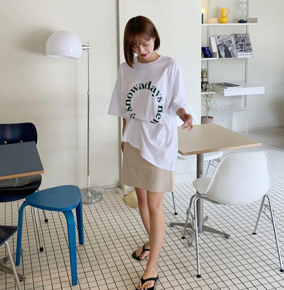 サークルレタリングTシャツ・t01128 レディース 【tops】トップス Tシャツ ロゴ レタリング ラウンドネック オーバーサイズ ゆったり ラフ カジュアル 体型カバー 楽ちん 七分袖 七分丈 7分袖 7分丈 コットン 柄 綿 春 秋 韓国ファッション 人気