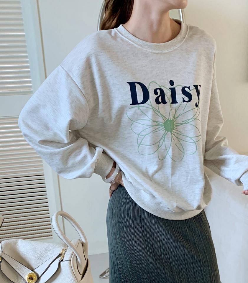 Daisyレタリングスウェット・b72844 レディース 【tops】スウェット トップス 長袖 Tシャツ 柄 模様 ロゴ ロゴT ルーズ ゆったり 楽ちん ラフ カジュアル 春 秋 冬 かわいい 可愛い レタリング 白 韓国ファッション ハイホリHIHOLLI
