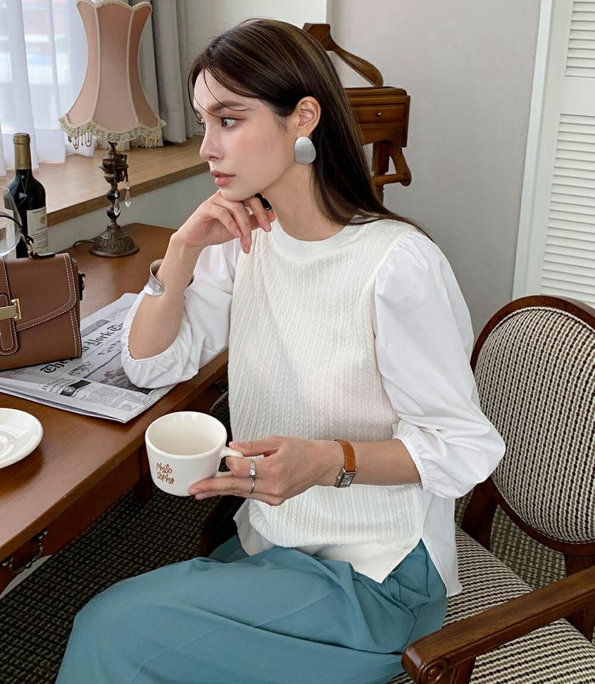 ケーブルニット配色ブラウス・t72868 レディース 【bl】ブラウス トップス 長袖 異素材 単色 シンプル ベーシック ユニーク ケーブルニット 編み 春 秋 冬 配色 かわいい 可愛い フェミニン 上品 白 インしない 韓国ファッション ハイホリHIHOLLI