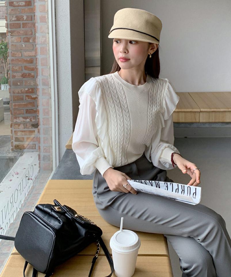 フリルパフケーブルニット・b68405 レディース 【tops】トップス ニット 年上 長袖 パフスリーブ ケーブル編み フリル 袖コン 透け感 シアー シースルー フェミニン ドッキング 異素材 ラウンドネック かわいい 大人 春 秋 韓国ファッション 人気
