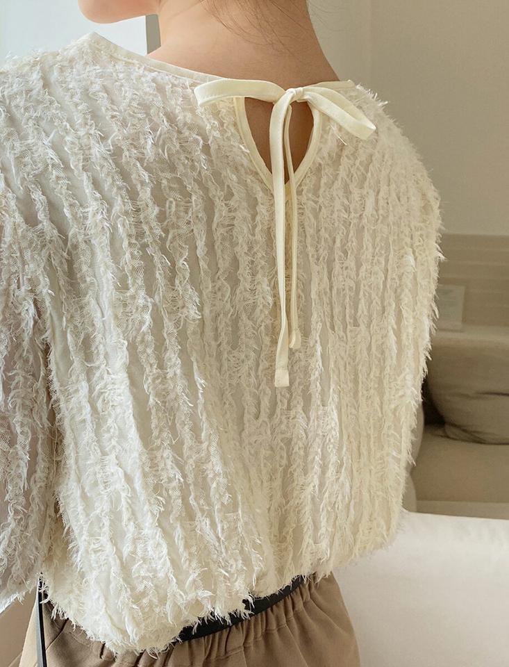 レースフリンジブラウス・b67545 レディース 【bl】トップス ブラウス 長袖 ラウンドネック フリンジ レース フェミニン テクスチャ— ユニーク きれいめ 大人 上品 ふわふわ フワフワ 春 秋 韓国ファッション