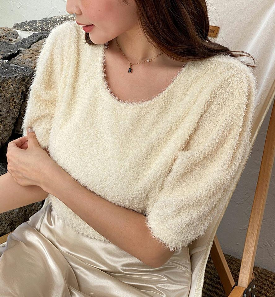 パフグリッターシャギーTシャツ・t67558 レディース 【tops】トップス Tシャツ 半袖 ハーフスリーブ シャギー パフスリーブ 袖コン ラウンドネック グリッター ラメ シンプル かわいい 可愛い 大人 春 夏 韓国ファッション