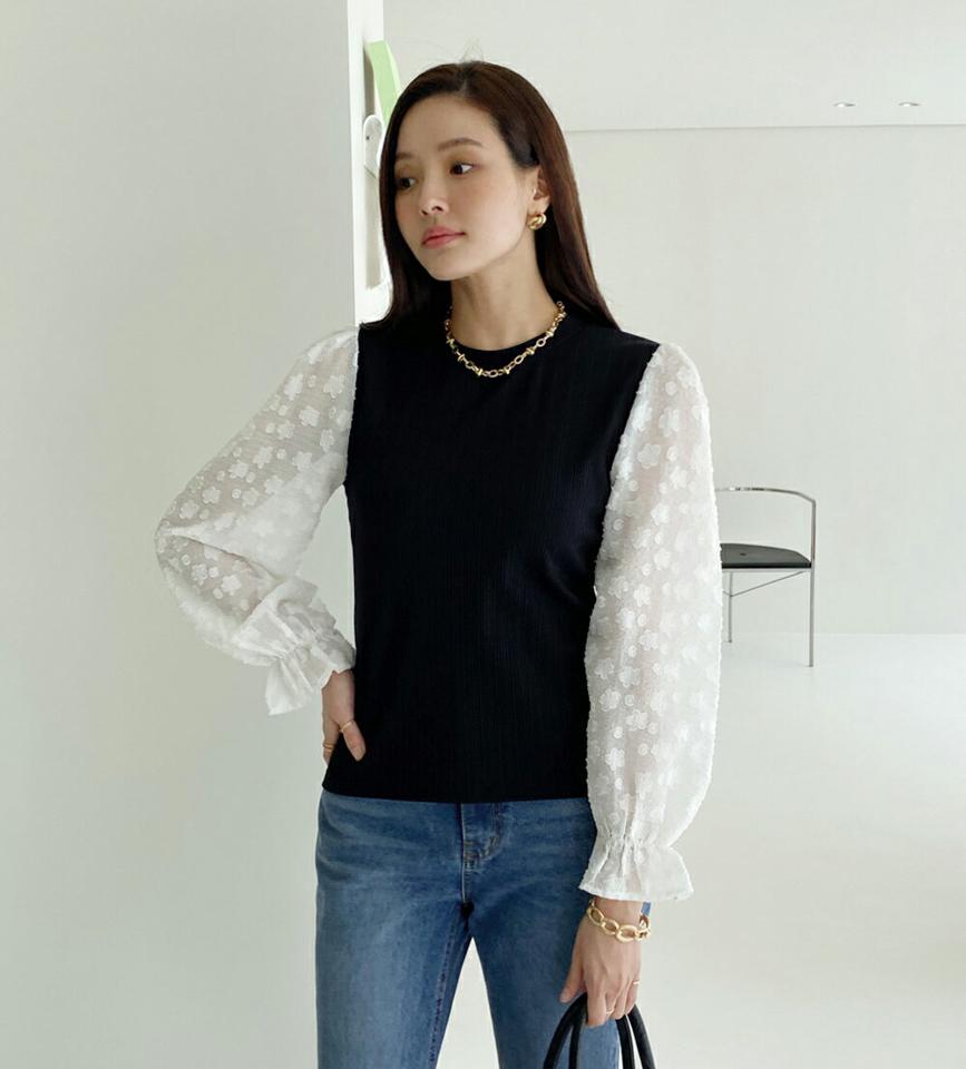 フローラルスリーブTシャツ・b72569 レディース 【tops】トップス Tシャツ 柄 模様 長袖 花柄 フラワー 異素材 配色 パフ リブ 透け感 シアー フェミニン かわいい 可愛い バイカラー パステル 春 秋 大人 上品 ピンク 韓国ファッション ハイホリHIHOLLI