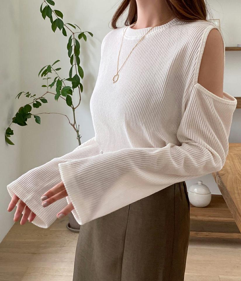 オープンショルダーTシャツ・t01621 レディース 【tops】トップス Tシャツ 長袖 オープンショルダー 肩出し 露出 セクシー リブ ロングスリーブ 袖コン ワイドスリーブ ラウンドネック 単色 無地 シンプル カジュアル 春 秋 韓国ファッション