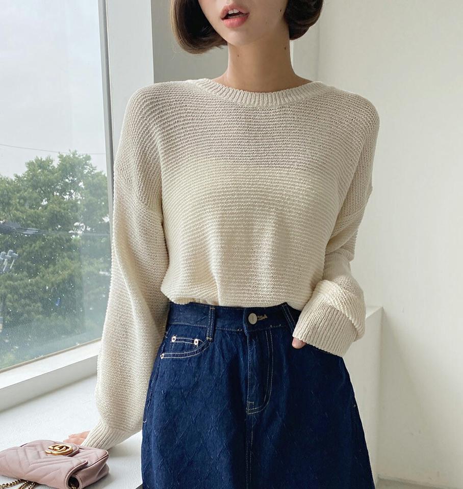 バックスリットリボンニット・t01628 レディース 【tops】トップス ニット 長袖 バックスリット 背中見せ 露出 セクシー ラウンドネック 単色 無地 シンプル カジュアル りぼん ドロップショルダー クロップド丈 春 秋 韓国ファッション
