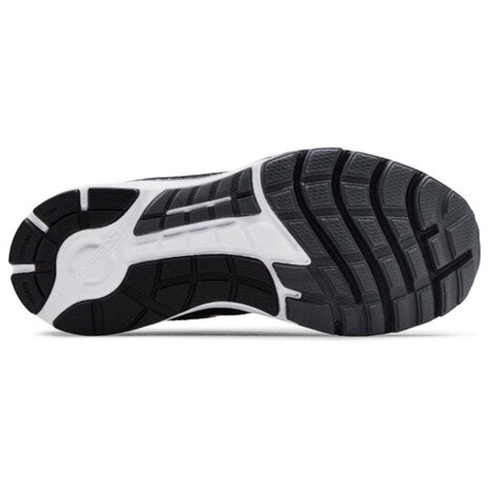 アンダーアーマー（UNDER ARMOUR）（メンズ）チャージド エスケープ3 ビッグロゴ エクストラワイド ブラック 3025133 001 ランニングシューズ ジョギング 幅広