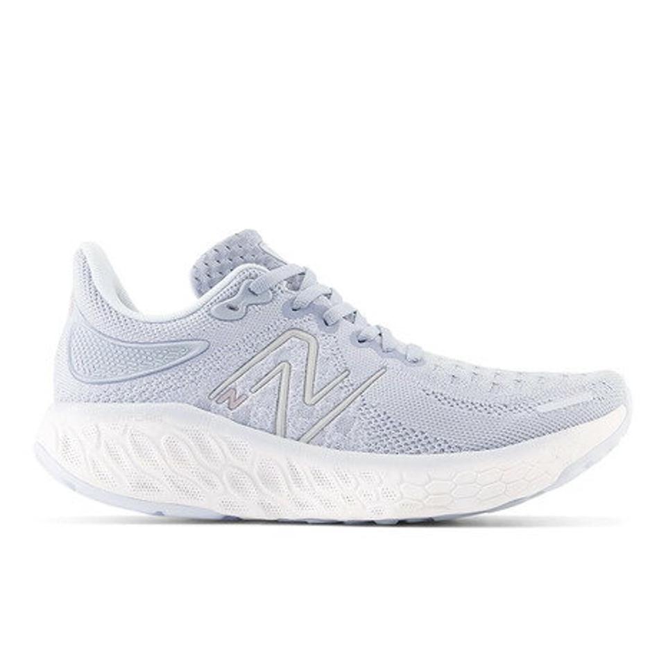 【1/25 24h限定 エントリー＆対象3店舗買い回りで最大P10倍！】ニューバランス（new balance）（レディース）ランニングシューズ フレッシュ フォーム X Fresh Foam X 1080 v12 ライトグレー W1080C12 D スニーカー マラソン