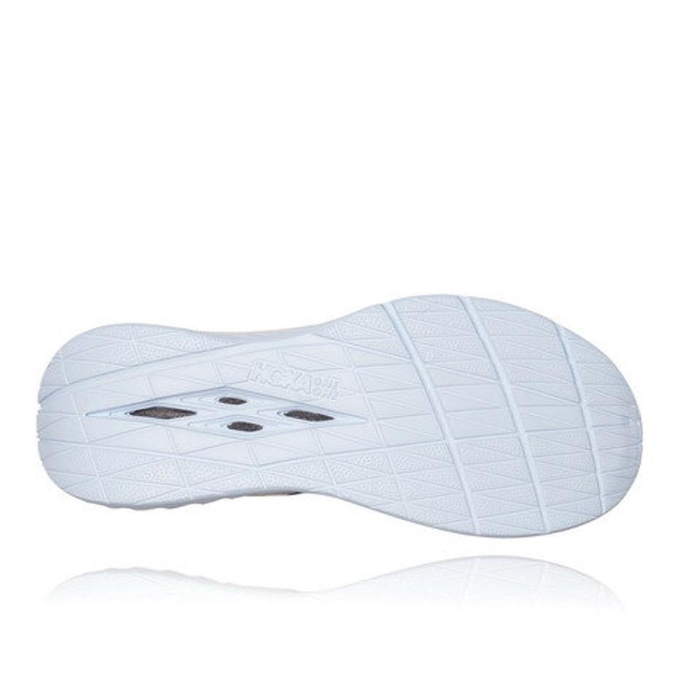 【ランニング対象品購入&エントリーでP10倍！8/19 20:00〜8/28 23:59】ホカ（HOKA） ランニングシューズ カーボンX CARBON X-SPE 1110512-TWH トレーニングシューズ 部活 （メンズ）