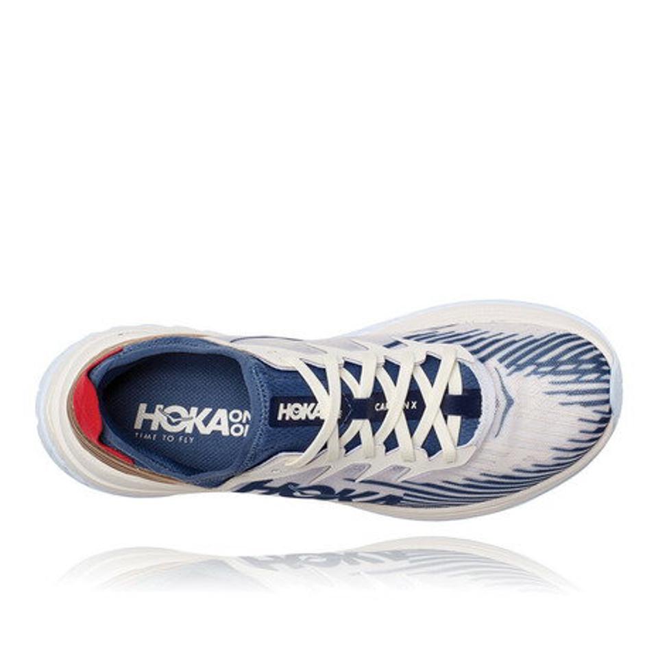 【ランニング対象品購入&エントリーでP10倍！8/19 20:00〜8/28 23:59】ホカ（HOKA） ランニングシューズ カーボンX CARBON X-SPE 1110512-TWH トレーニングシューズ 部活 （メンズ）