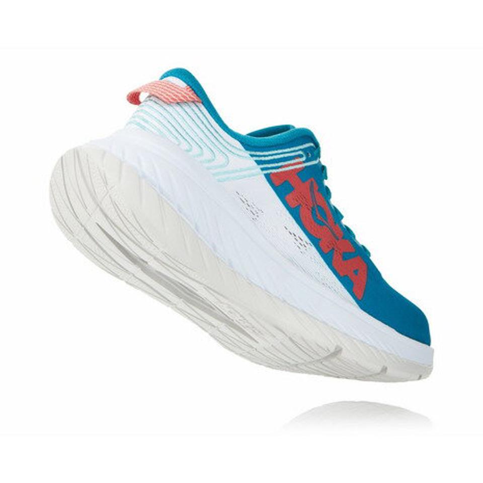 【ランニング対象品購入&エントリーでP10倍！8/19 20:00〜8/28 23:59】ホカ（HOKA） ランニングシューズ カーボン X CARBON X 1102887-CSWT トレーニングシューズ 部活 （レディース）