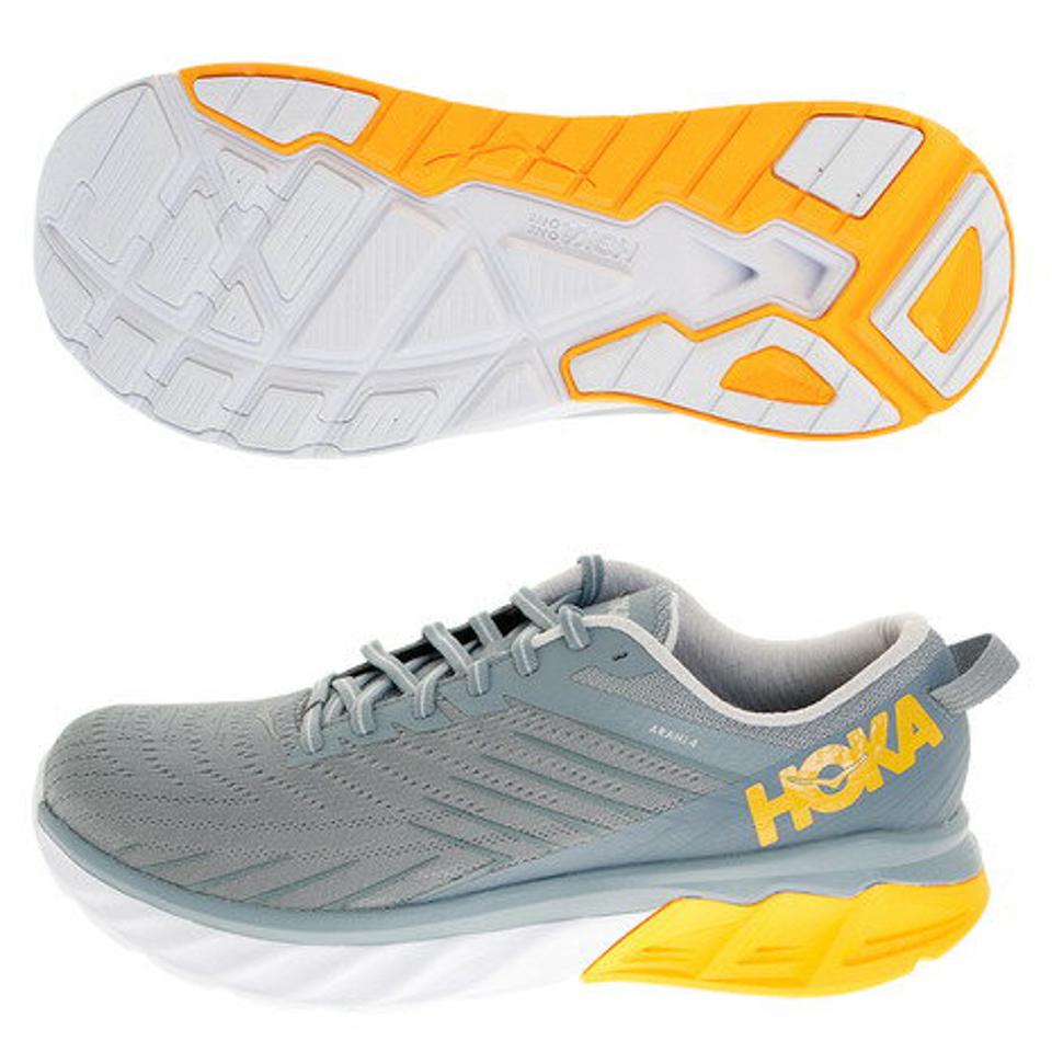 【ランニング対象品購入&エントリーでP10倍！8/19 20:00〜8/28 23:59】ホカ（HOKA） ランニングシューズ アラヒ ARAHI 4 1106473-LLRC ジョギングシューズ マラソン （メンズ）