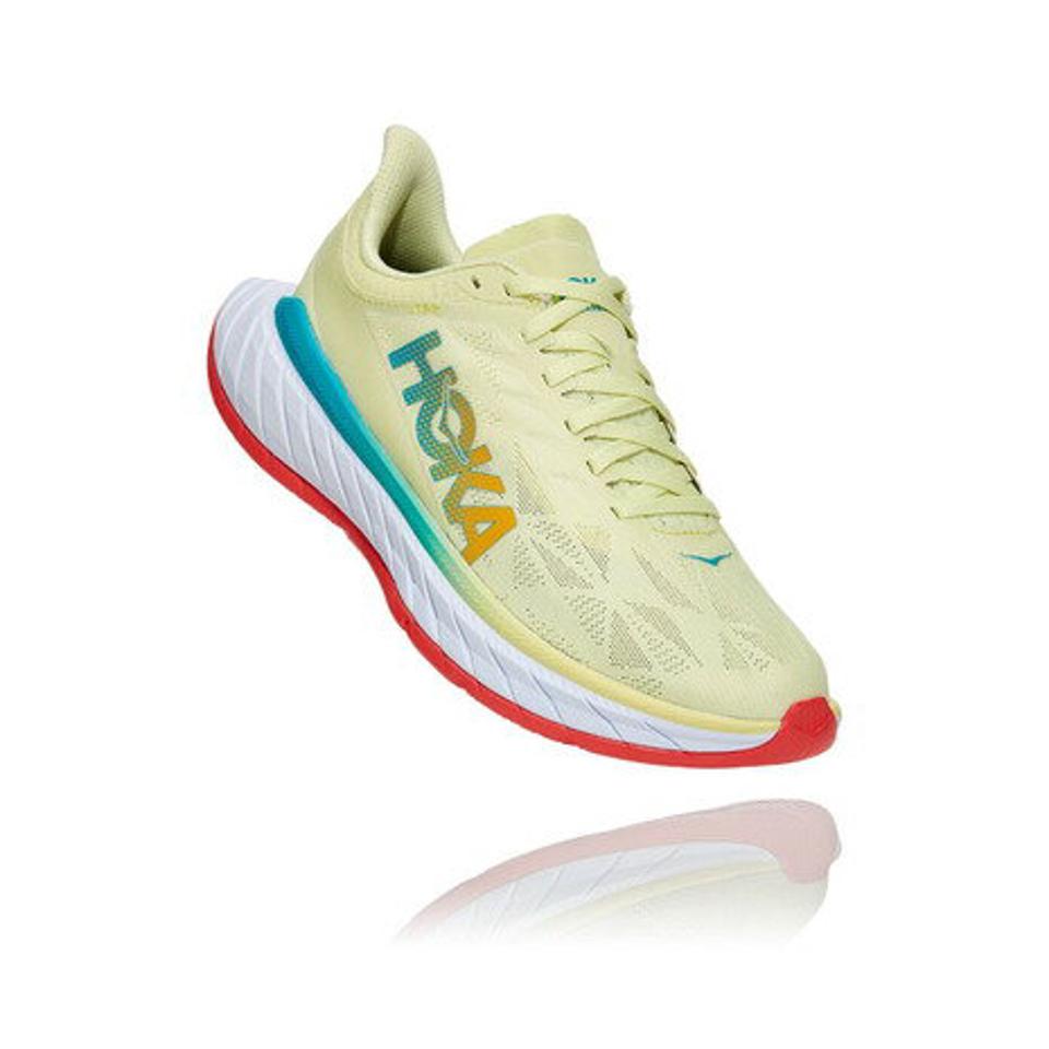 【ランニング対象品購入&エントリーでP10倍！8/19 20:00〜8/28 23:59】ホカ（HOKA） ランニングシューズ トレーニングシューズ 部活 カーボン X Carbon X 2 1113527-LGHC （レディース）